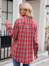 Load image into Gallery viewer, Plaid Button Up Long Sleeve Shirt