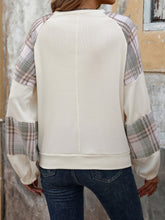 Load image into Gallery viewer, Perfee Plaid Sweatshirt
