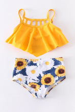 Load image into Gallery viewer, Daisy Power 2pc Mom & Mini Swimsuit