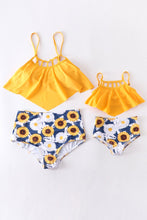 Load image into Gallery viewer, Daisy Power 2pc Mom & Mini Swimsuit