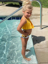 Load image into Gallery viewer, Daisy Power 2pc Mom & Mini Swimsuit