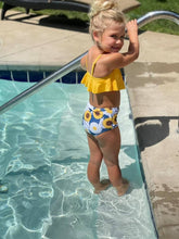 Load image into Gallery viewer, Daisy Power 2pc Mom & Mini Swimsuit