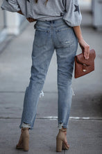Load image into Gallery viewer, High Rise Distressed Light Jeans