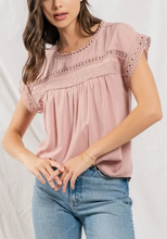 Load image into Gallery viewer, Lace Trim Woven Top