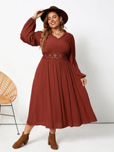 Load image into Gallery viewer, Curvy Lace Detail V-Neck Balloon Sleeve Dress
