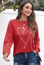 Load image into Gallery viewer, Simple Heart Sweatshirt
