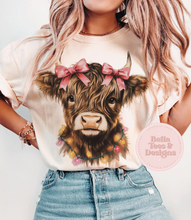 Load image into Gallery viewer, Highland Cow Bow Tee
