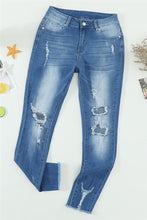 Load image into Gallery viewer, Monica Skinny Jeans
